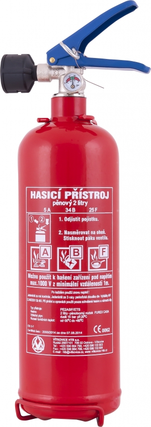 Pěnový hasicí přístroj